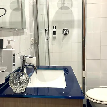 4000 Steps - Lux Lägenhet *