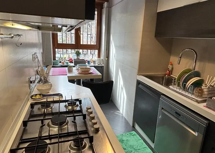 4000 Steps - Lux Daire *